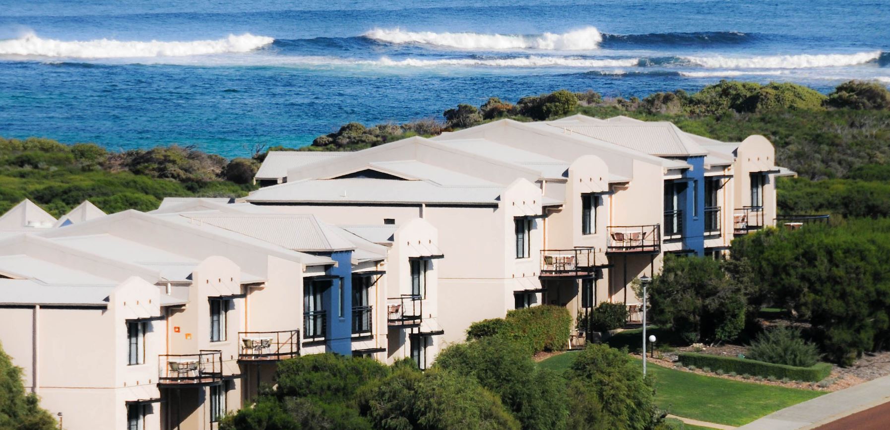 MARGARETS BEACH RESORT COASTAL ESCAPE