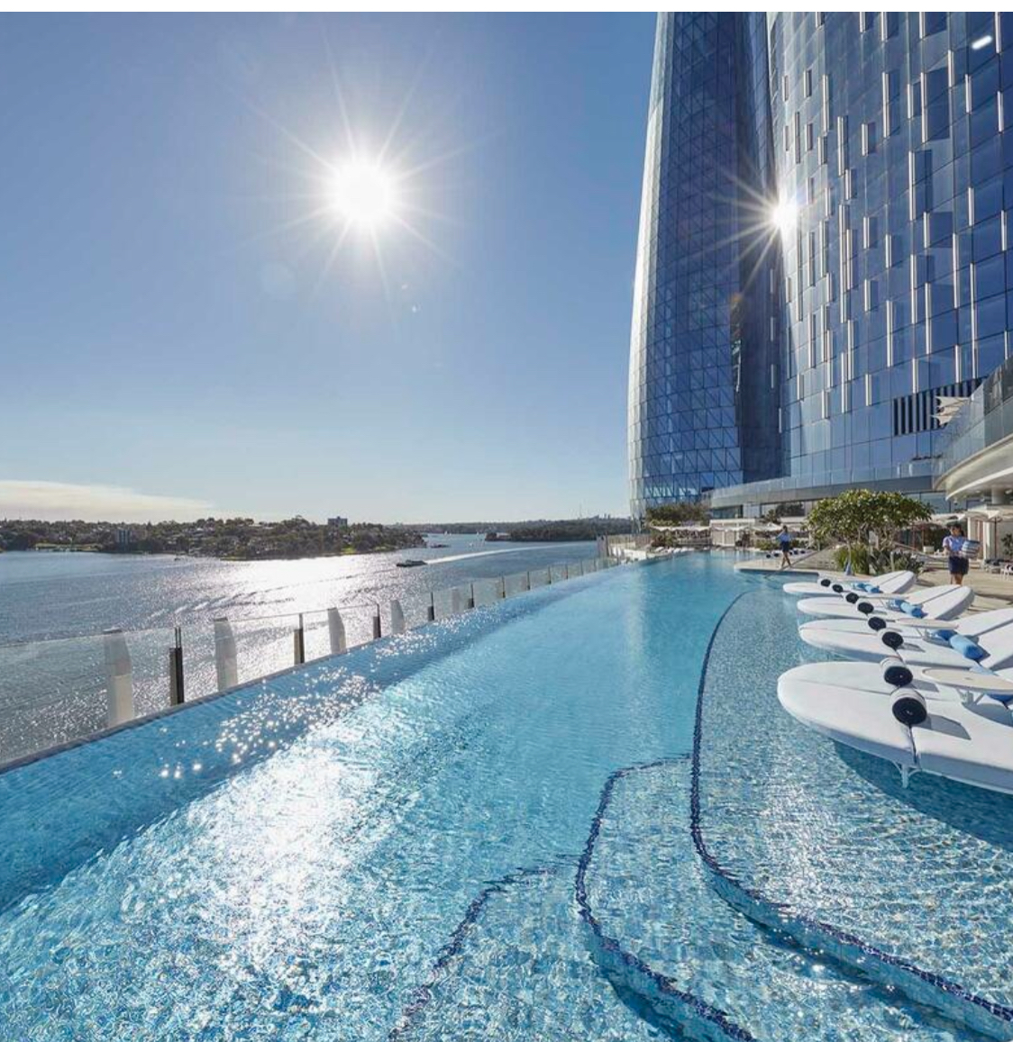 LUXURIOUS CROWN TOWERS SYDNEY